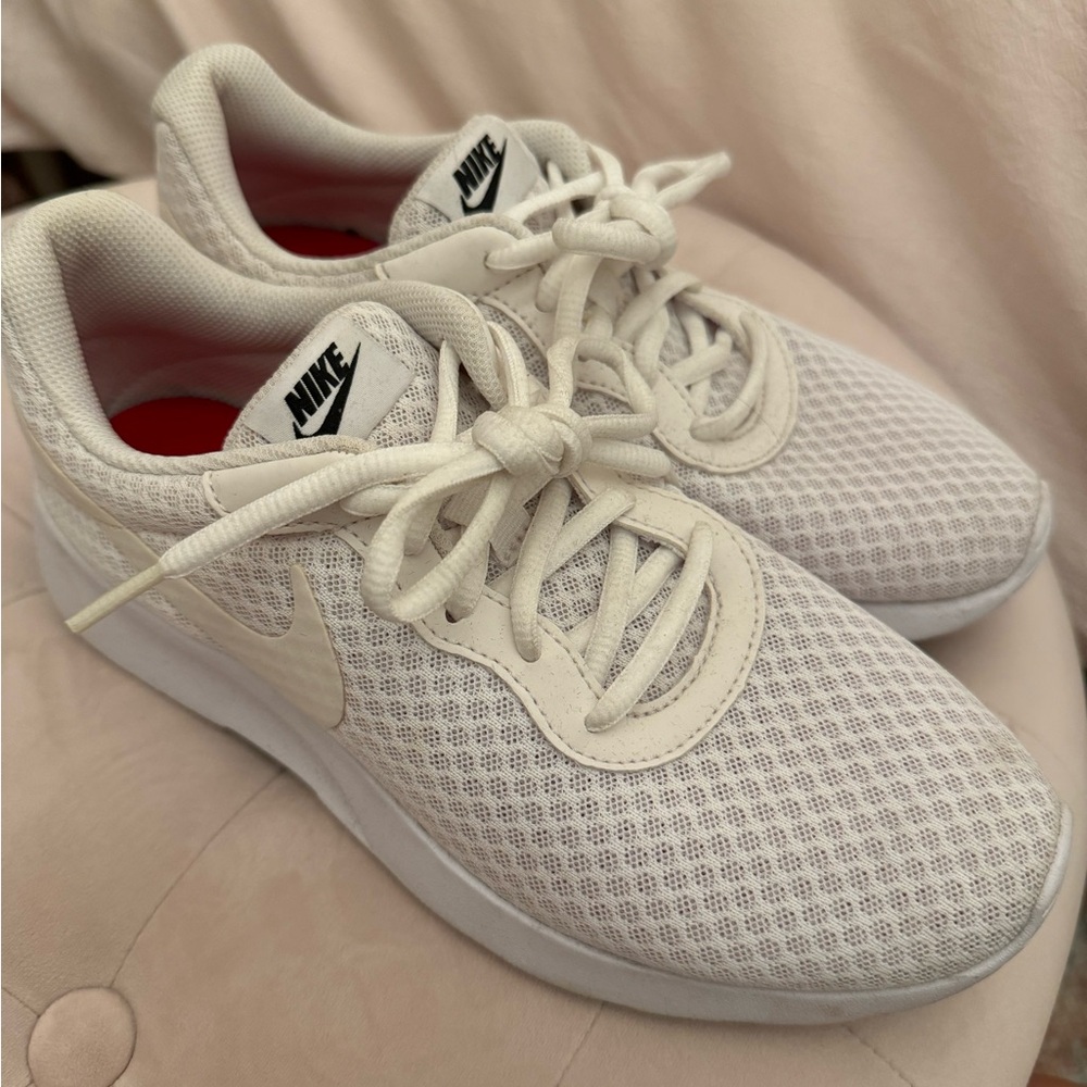 Nike White Sneakers Size 7